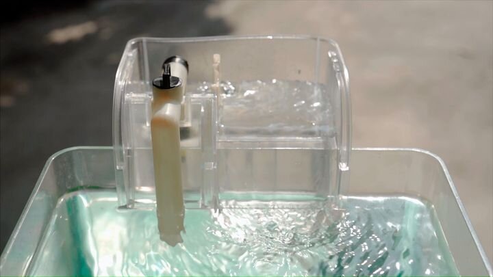 The final Shiruba aquarium filter product in operation [Source: XYZprinting]