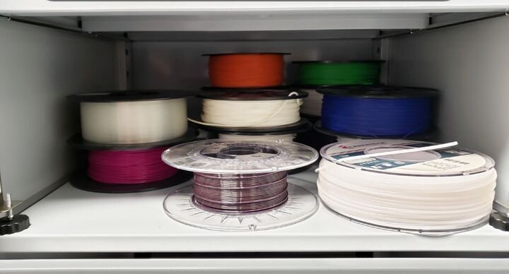  Each shelf of the PolyDry storage system can accommodate many 3D printer filament spools [Source: Filaments.ca] 