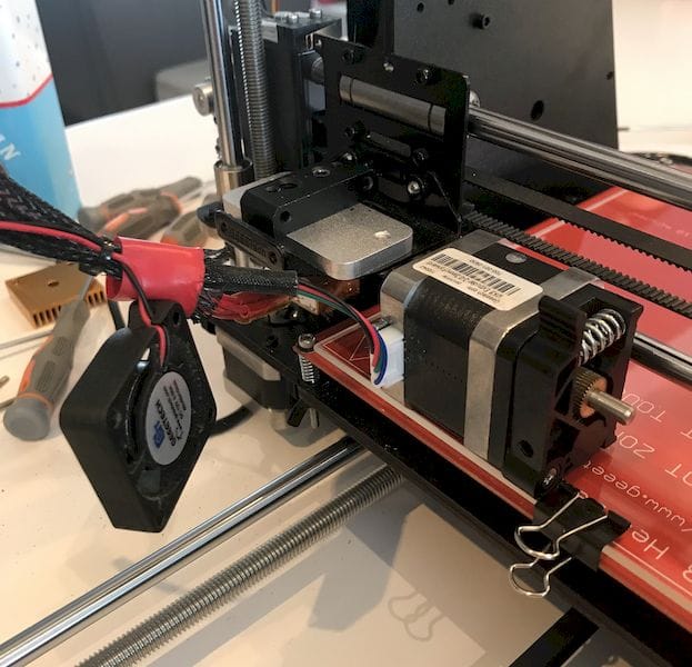 Question of the Week: Who Fixes My 3D Printer?