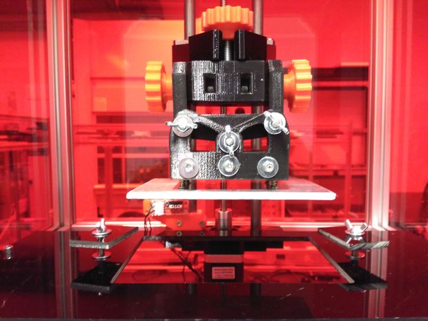 An Open Source High Resolution Resin 3D Printer