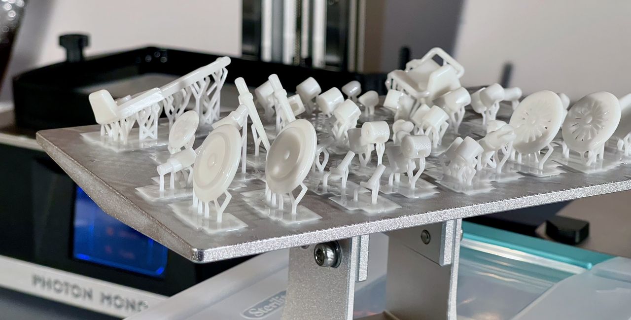 24 Resin 3D Printing Tips You Need To Know « Fabbaloo