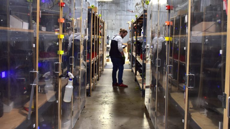 Could This Be The Second Biggest 3D Print Farm In The World?