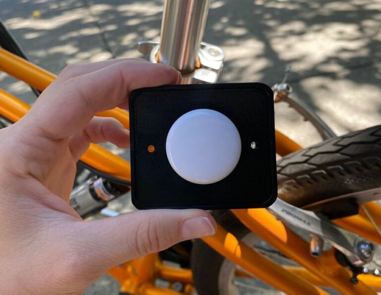 Design of the Week Bike Reflector Hidden AirTag « Fabbaloo