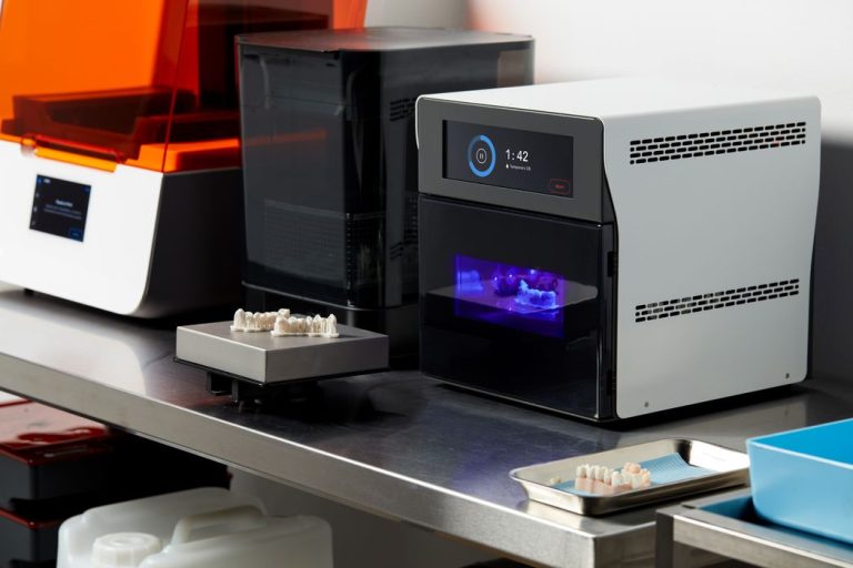 Formlabs Unveils Dental Solutions for Increased Production Throughput