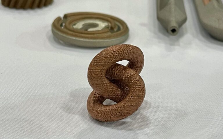 Aerosint's Triple-Powder 3D Printing System « Fabbaloo