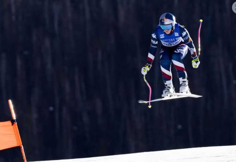 From Slopes to Surgery: Lindsey Vonn’s Robotic-Assisted Knee Replacement and the Rise of Custom Implants