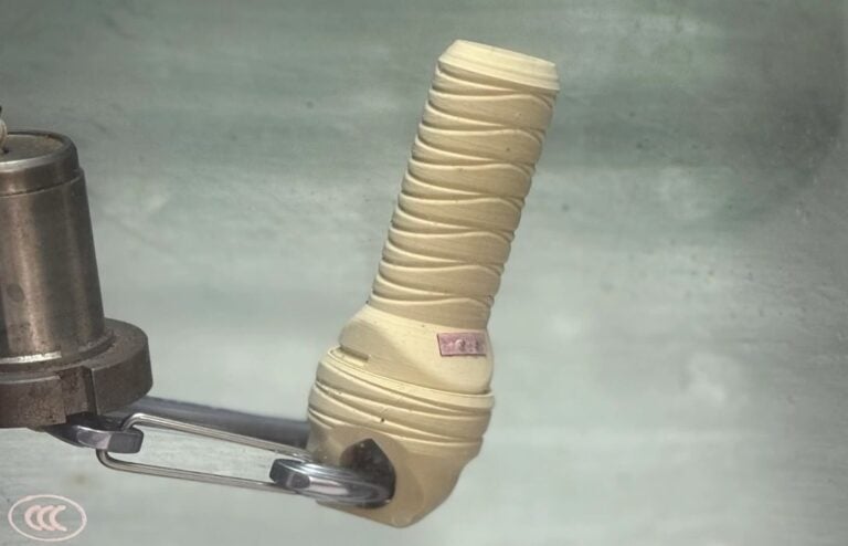 Engineer Demonstrates IPX7-Like Waterproofing With TPU 3D Printed Container