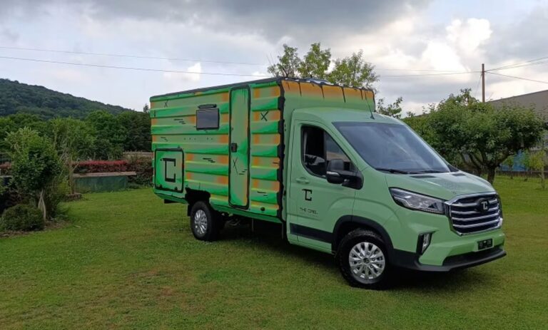 Caracol AM Unveils THE CAB, a 3D Printed RV Made From Recycled Polymer