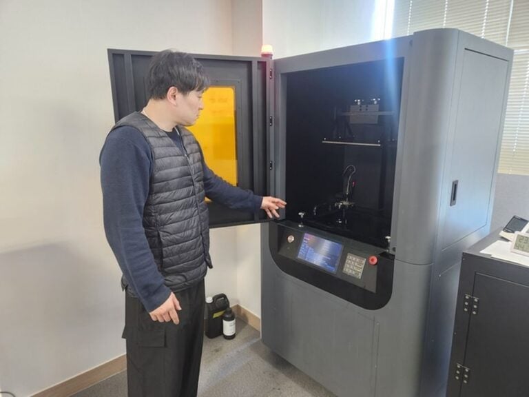 Korean 3D Printer Makers Struggle as Low-Cost Chinese Systems Dominate Market