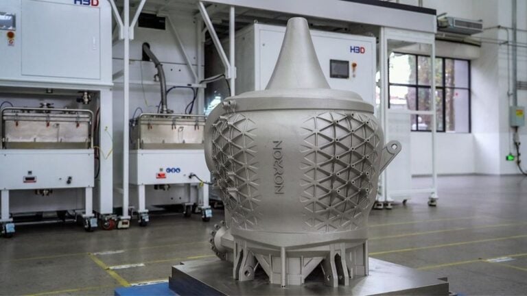 Noyron Computational Engineering Produces Record-Scale 3D Printed Rocket Engine