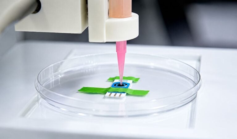 Researchers Successfully 3D Print Living Cornea « Fabbaloo