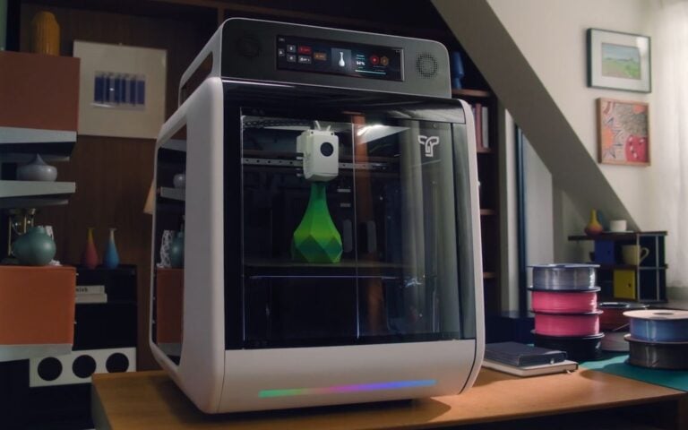 TOP.E To Launch Large, Enclosed 5-Axis FFF 3D Printer