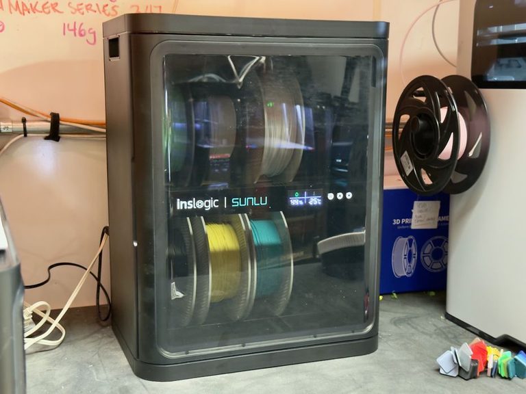 Hands On with the SUNLU FilaDC i10 Filament Dryer